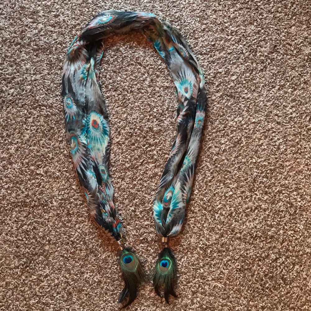 Peacock feathered scarf
